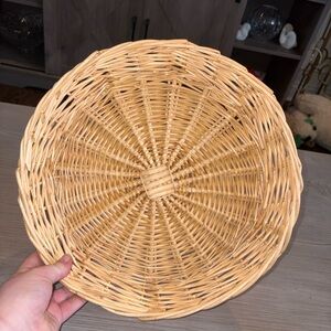 Vintage Woven Wicker Basket Tray or Paper Plate Holder
